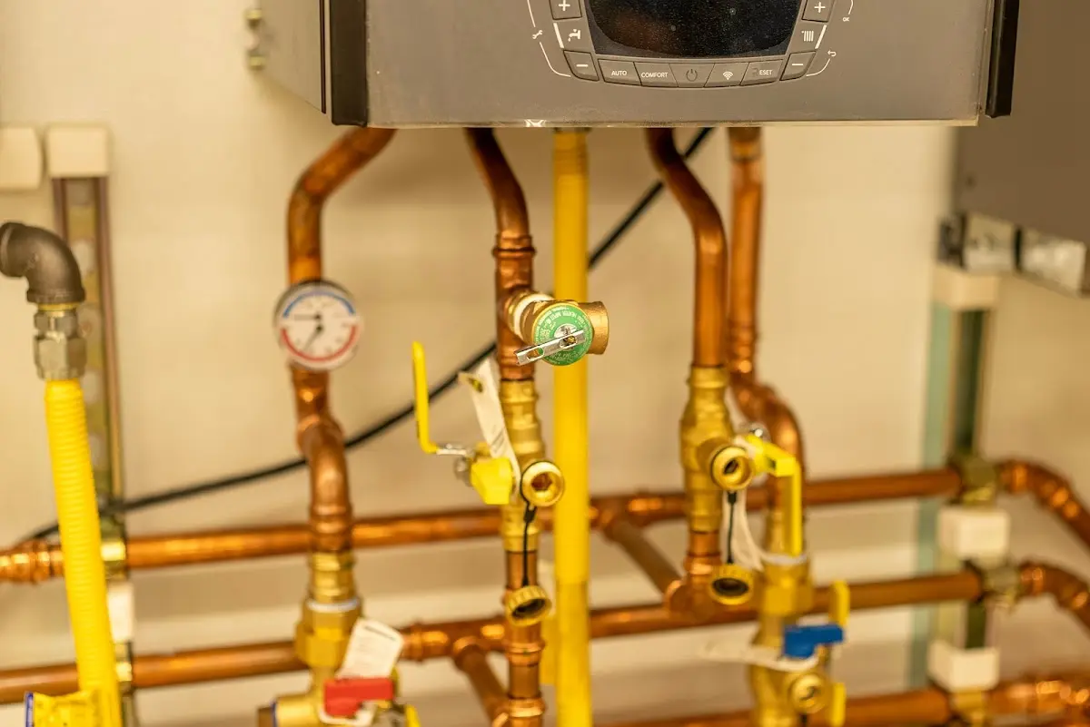 Licensed technician providing Slab Leak Repair for a homeowner in Camden